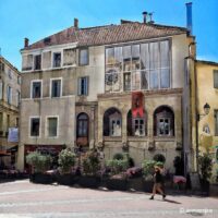 Place Saint Roch.jpg